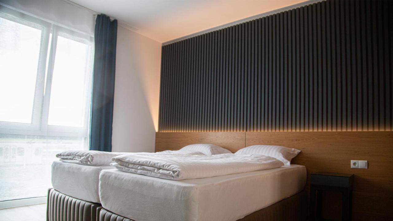 Rheinapart Hotel Und Boardinghouse Bornheim  Esterno foto